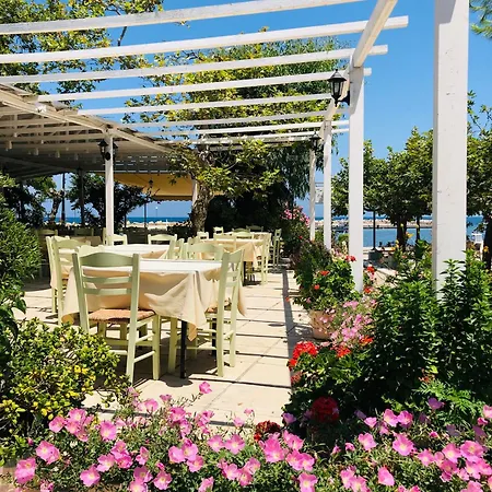 Urszula's - By The Sea Daire Agios Andreas (Messenia)