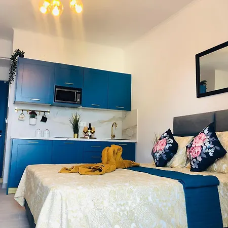 Apartment Urszula's - By The Sea *