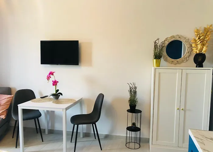 Urszula's - By The Sea Agios Andreas (Messenia)